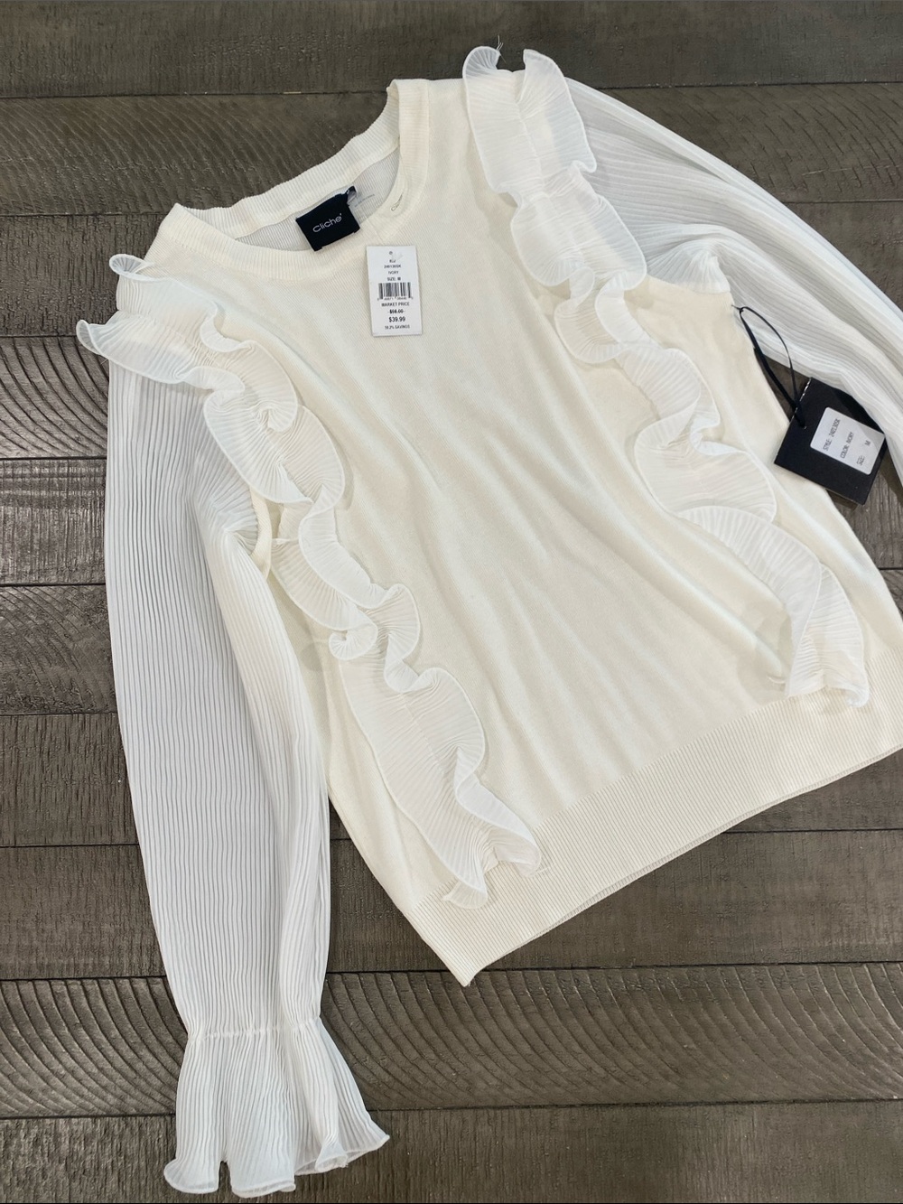 Cliche Ivory Ruffle-Detail Pleated-Sleeve Sweater